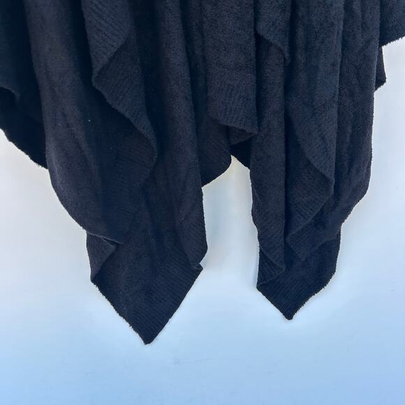 Kashwere Travel Poncho Kash-Ease Black One Size Cozy Fuzzy Soft Winter Shawl - Picture 8 of 10
